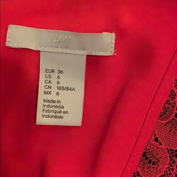 Red dress - Picture 6 of 6